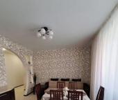 2-комн, 68кв м, этаж 3/5 улица Робеспьера, 51