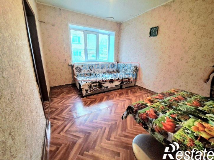 2-комн квартира улица 50 лет Октября, 96,  д. 96